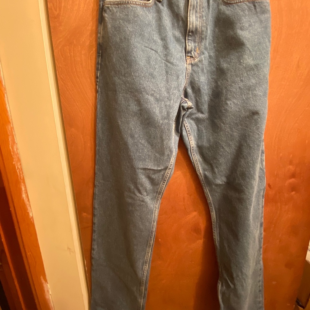Jeans - Picture 2 of 4